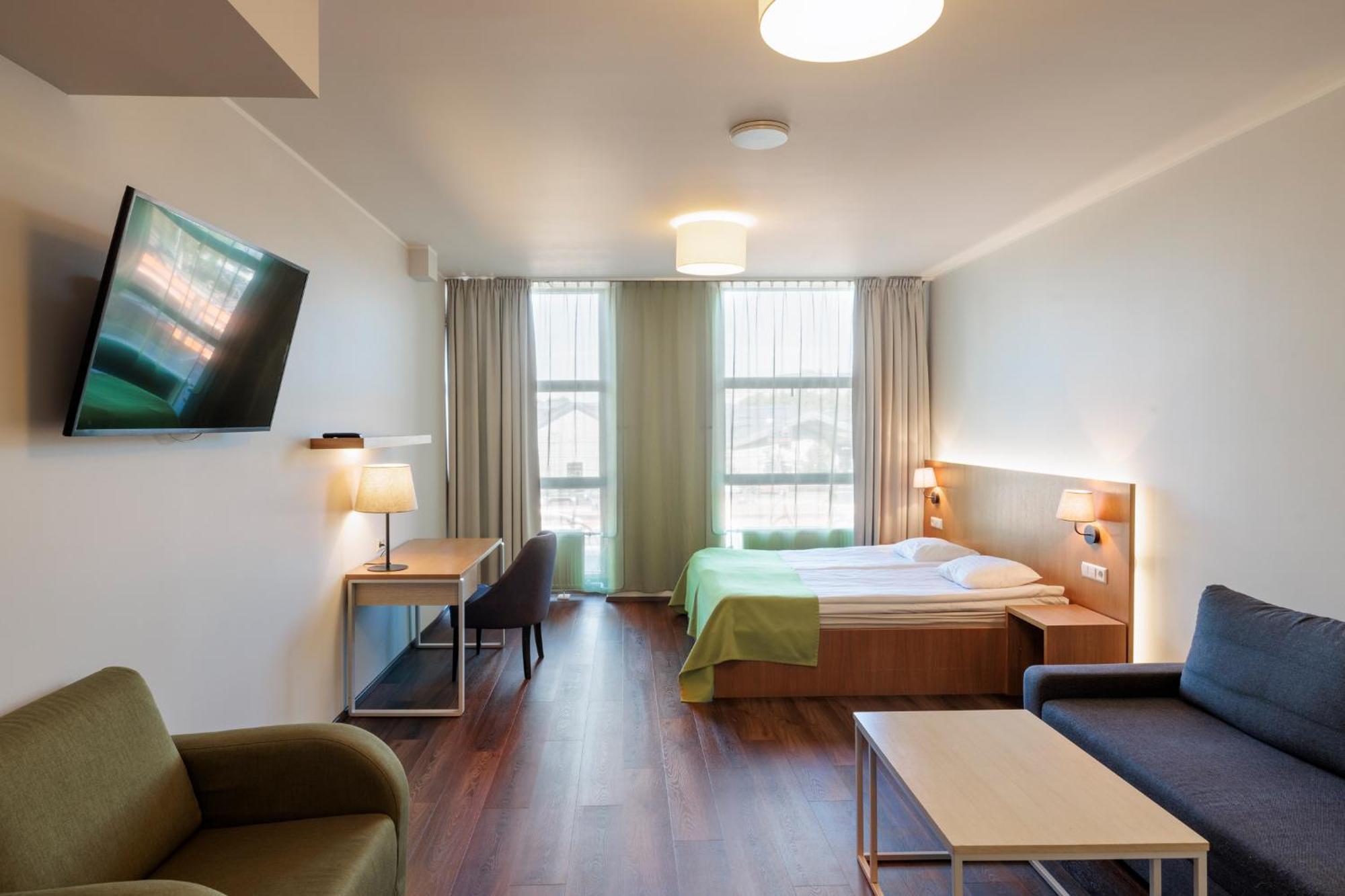 Hotel Go Shnelli